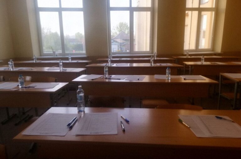 Stres przed egzaminem: jak go opanować w tygodniu i w dniu egzaminu